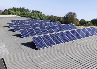 13 kW  Jinko Solar 270W (Galicia)